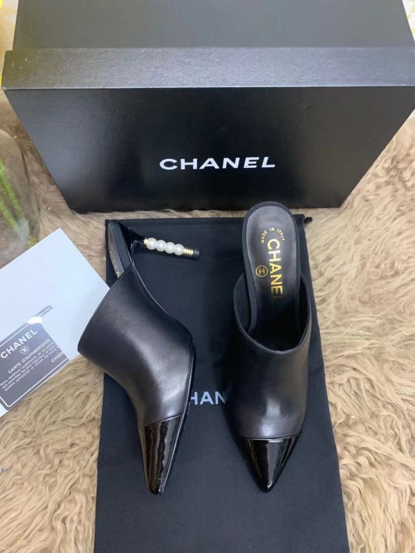 Chanel Pump SHS02990