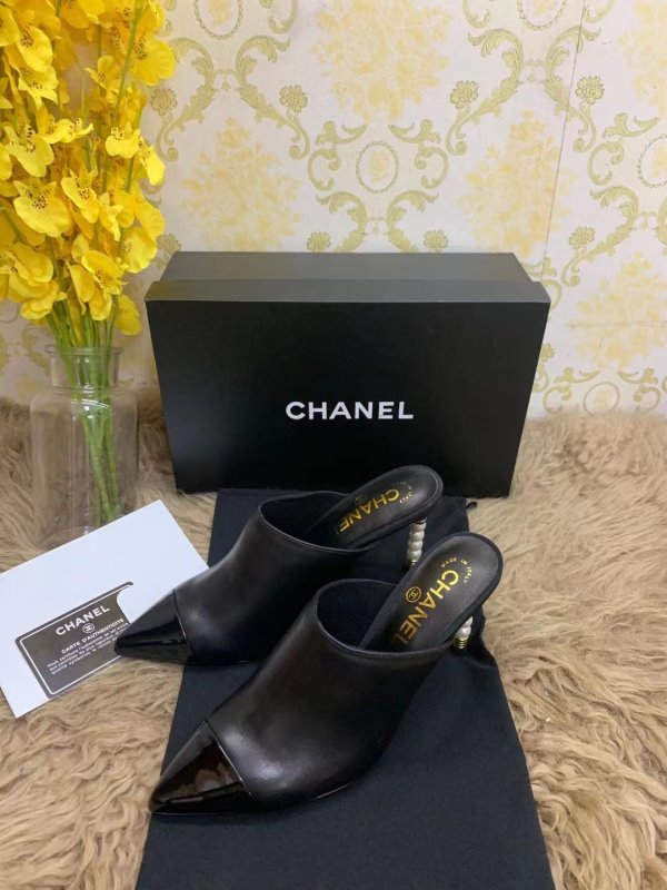 Chanel Pump SHS02990