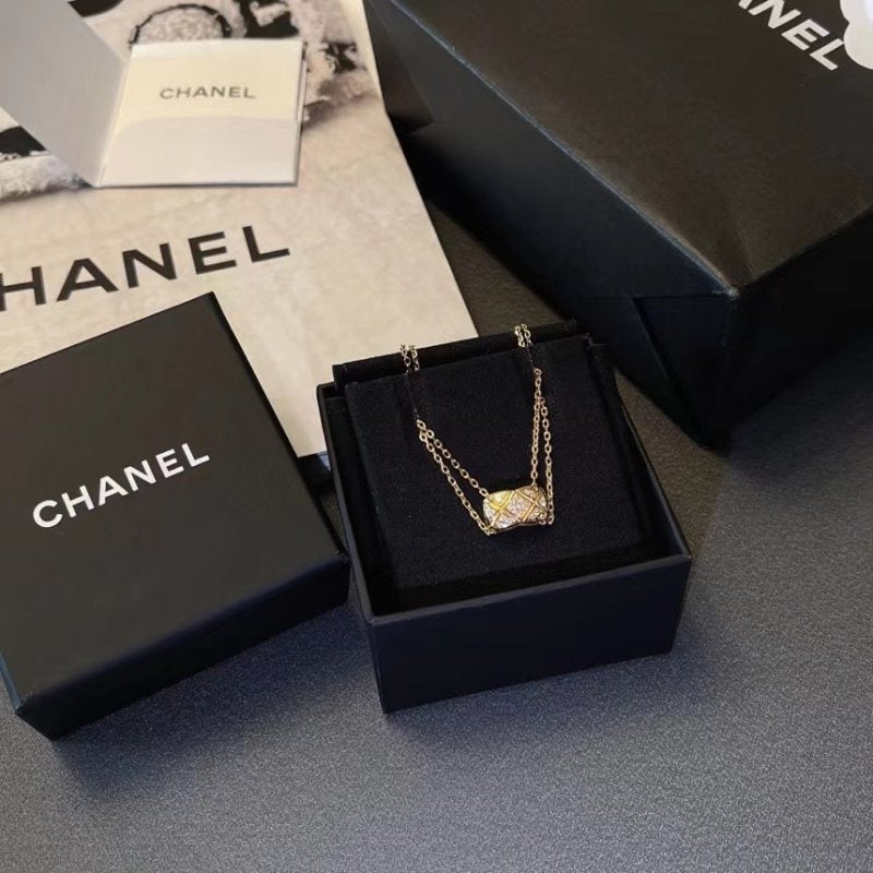 Chanel Rhombus Necklace JWL00770