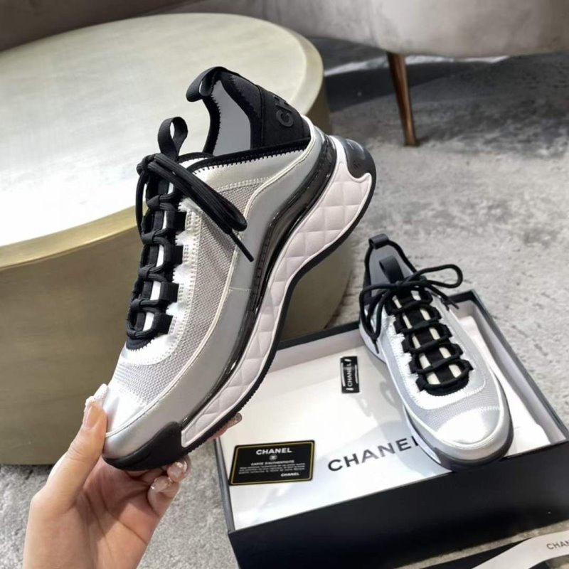 Chanel Sneakers SHS05330