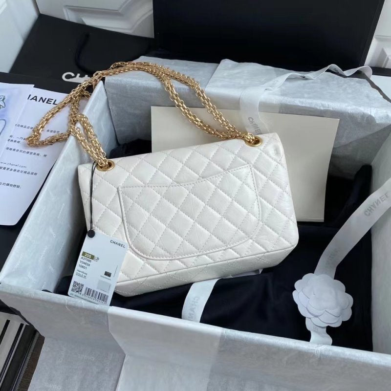 Chanel White Flap Bag BCH00763