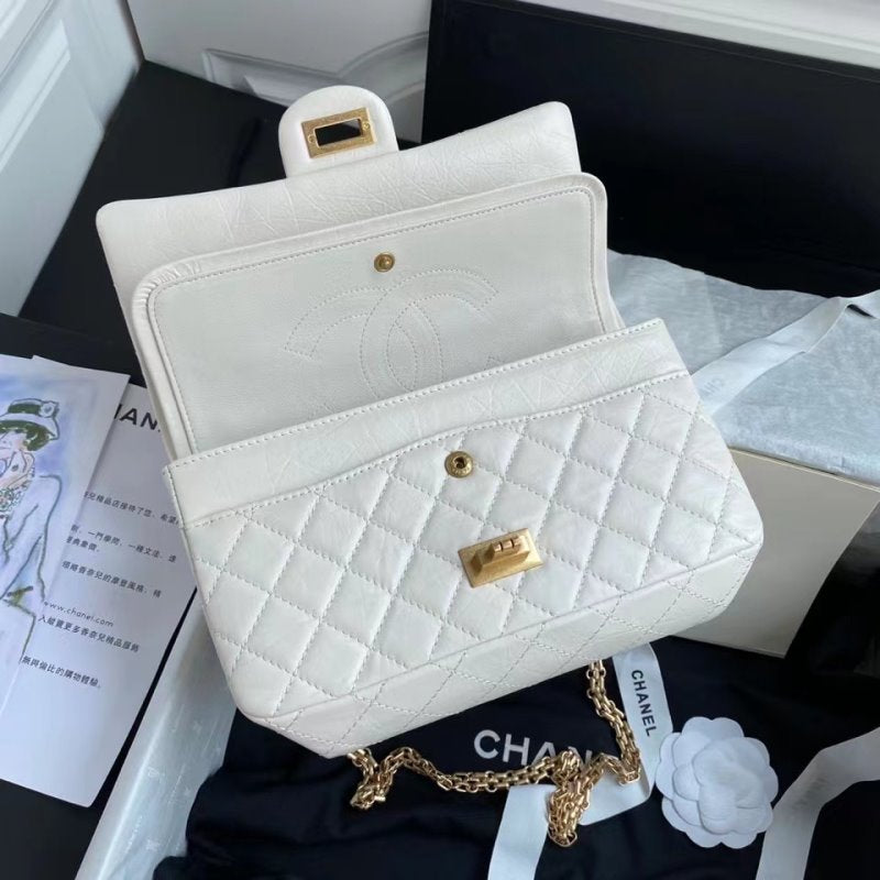 Chanel White Flap Bag BCH00763