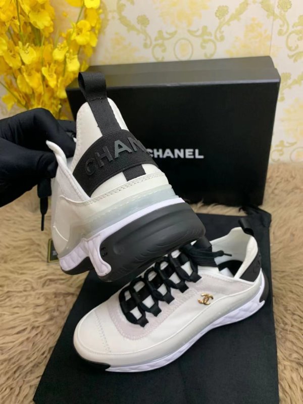 Chanel  White Shoes SHS02555