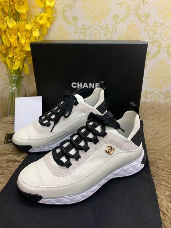 Chanel  White Shoes SHS02555