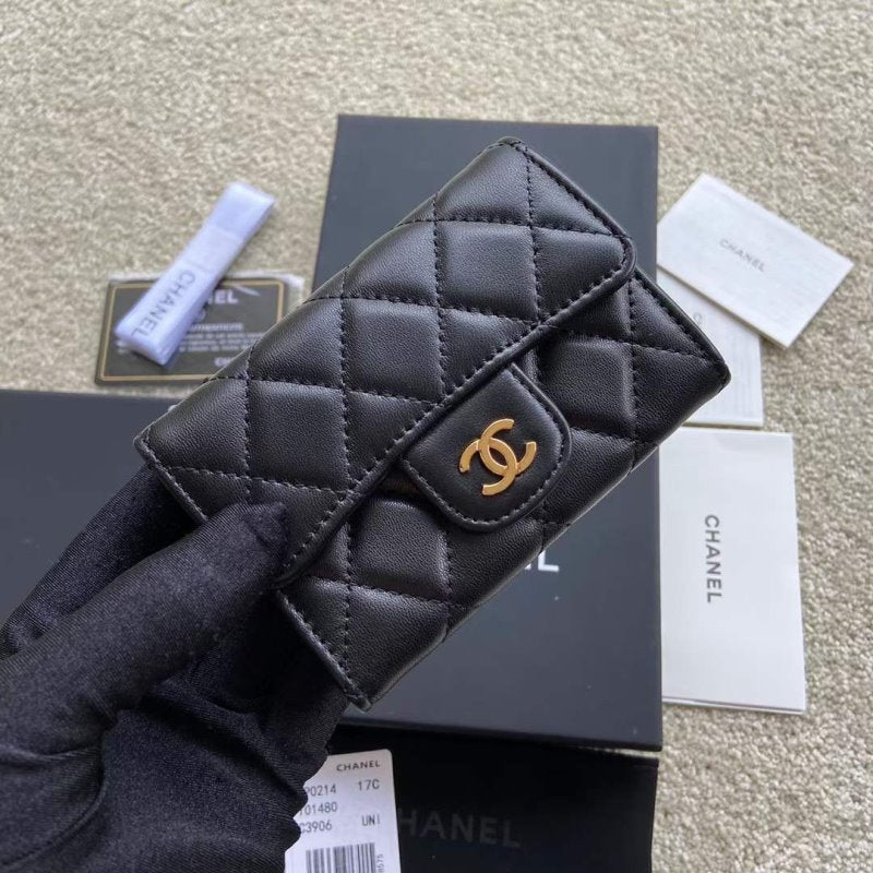Chanel Leather Wallet WB001278
