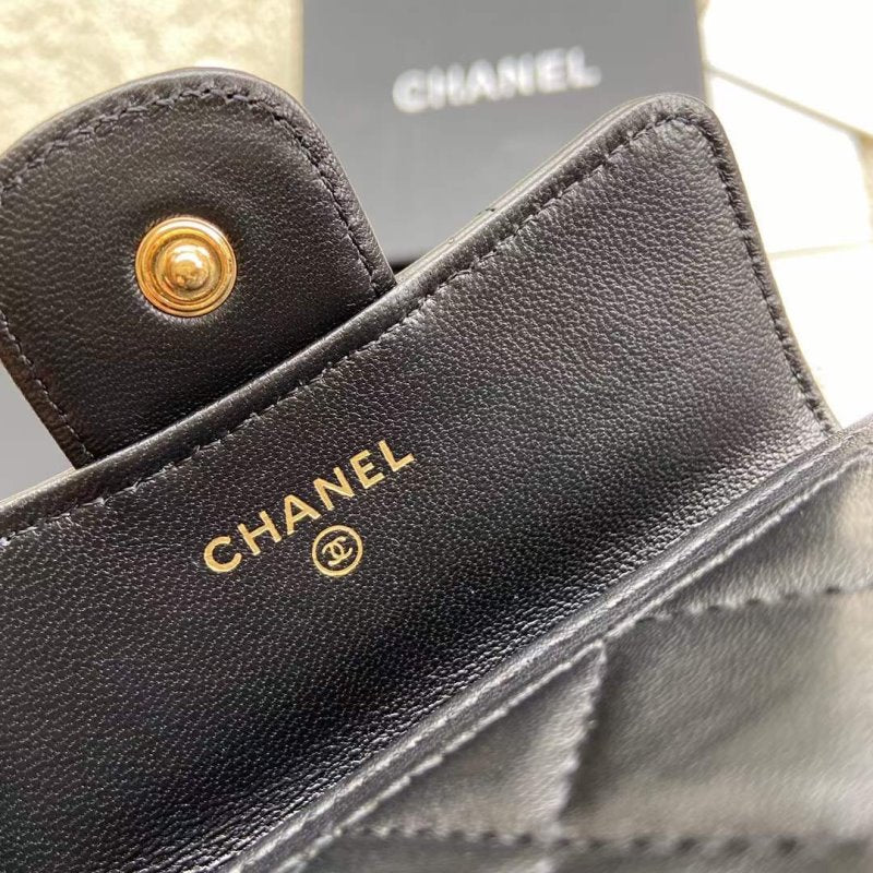 Chanel Leather Wallet WB001278