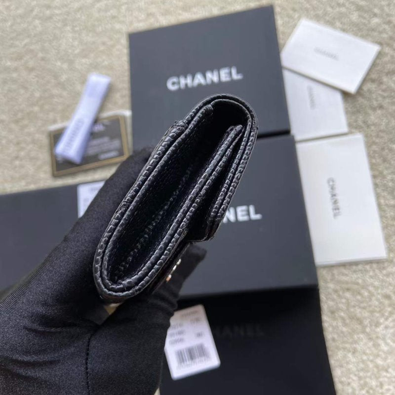 Chanel Leather Wallet WB001279