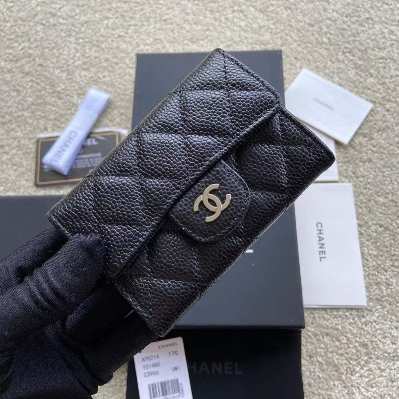 Chanel Leather Wallet WB001279