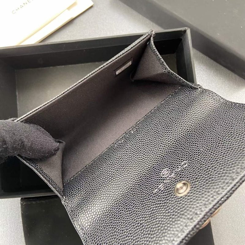 Chanel Leather Wallet WB001280
