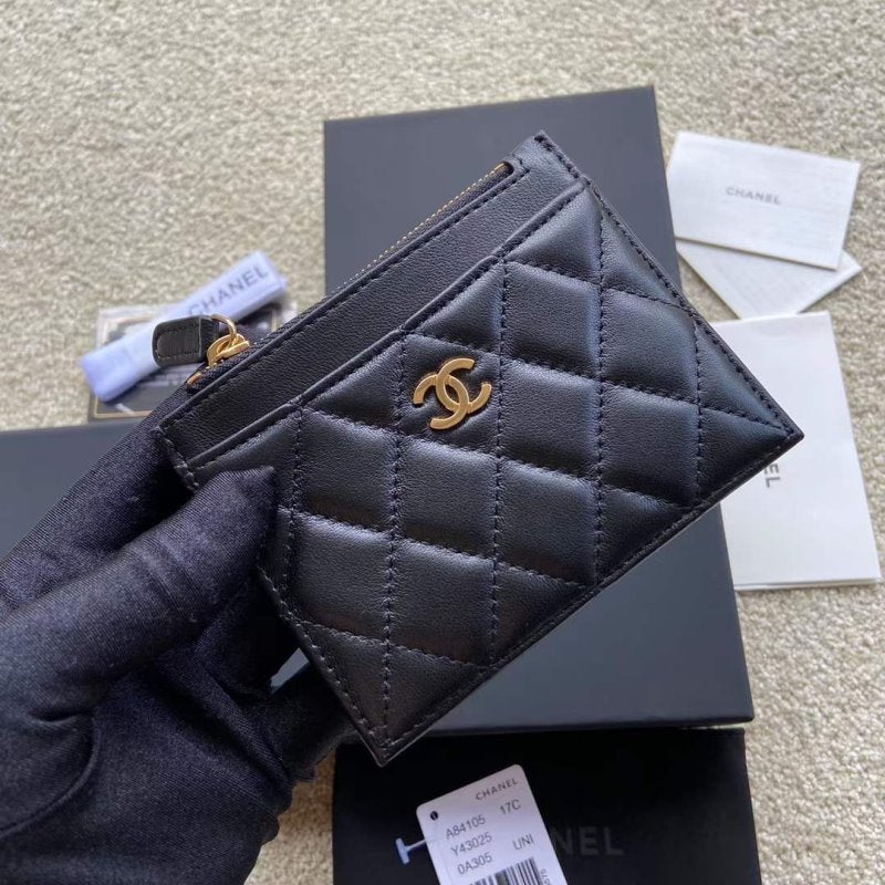 Chanel Leather Wallet WB001285