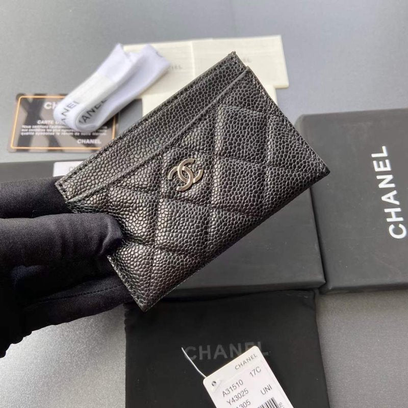 Chanel Leather Wallet WB001289