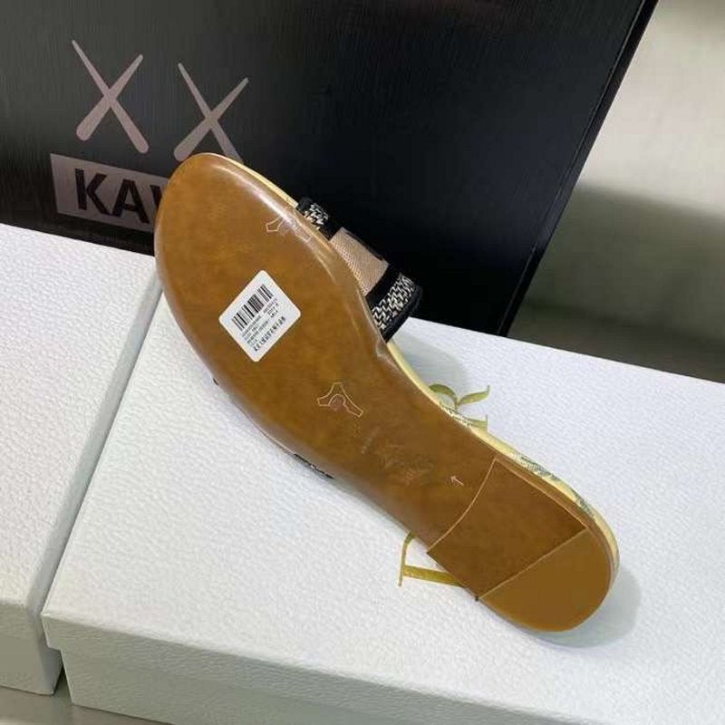 Dior Flat Sandals SHS05211