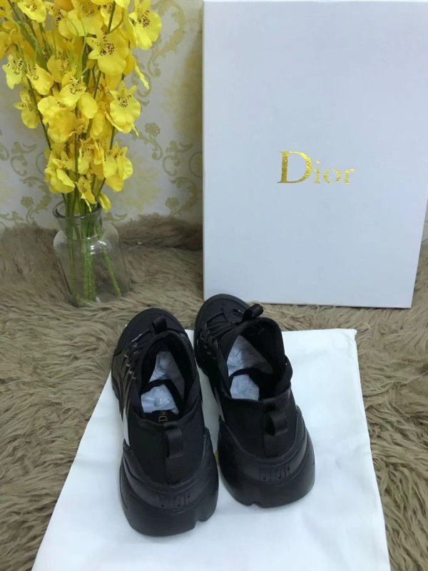 Dior Sneakers SHS03095