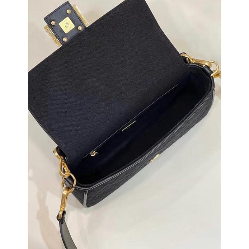 Fendi Baguette Shoulder Bag BGMP0834