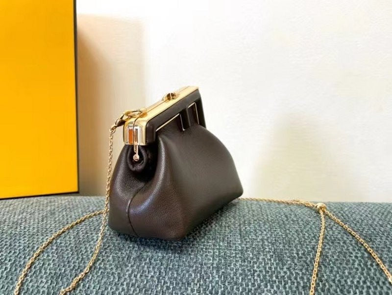 Fendi Brown Leather Bag BFND9950