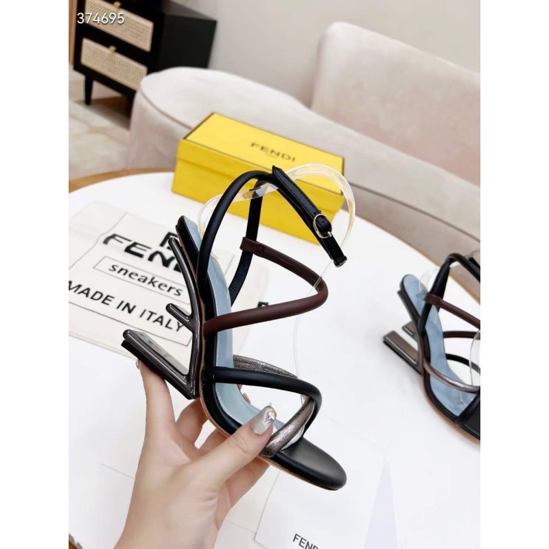 Fendi Cross Strap Sandals SHS05128