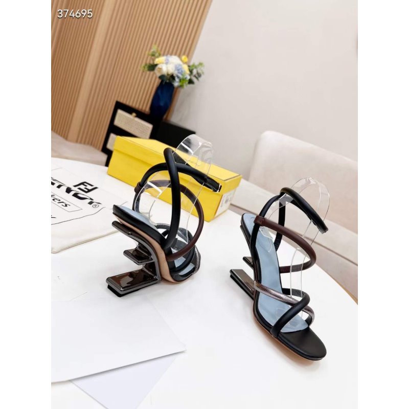 Fendi Cross Strap Sandals SHS05128