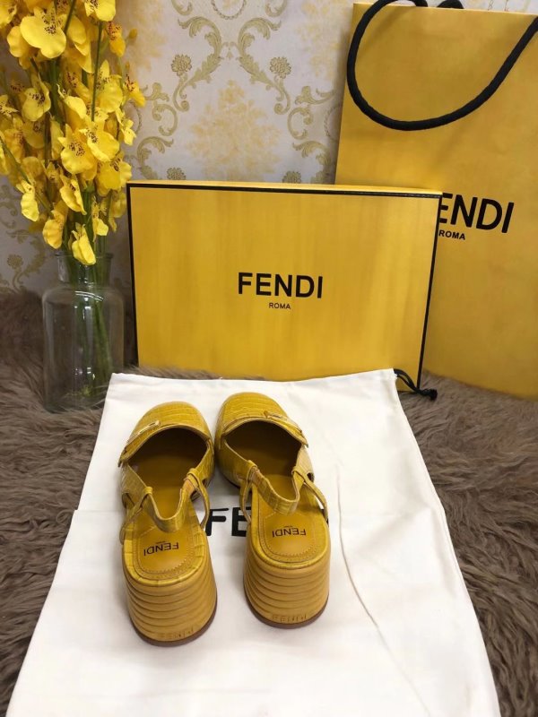 Fendi Heeled Sandals SHS03034