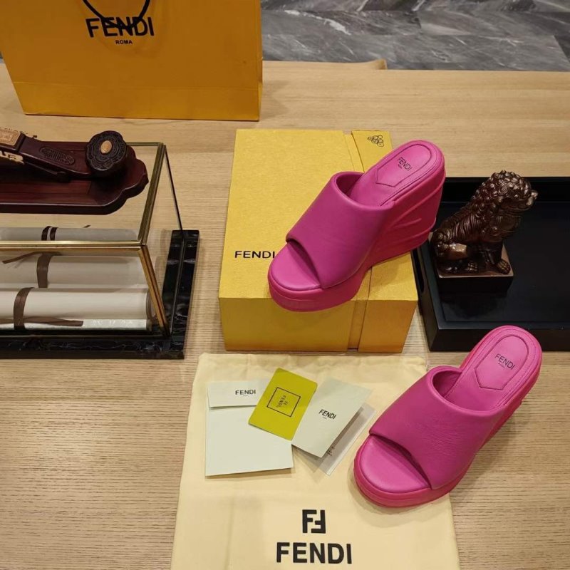 Fendi High Heeled Sandals SHS05125
