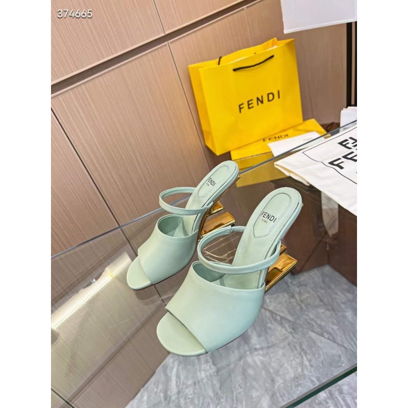 Fendi Sandals SHS05134