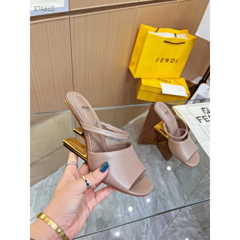 Fendi Sandals SHS05136