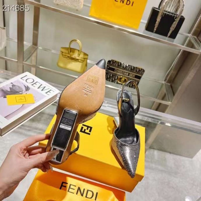 Fendi Slingback Sandals SHS05455