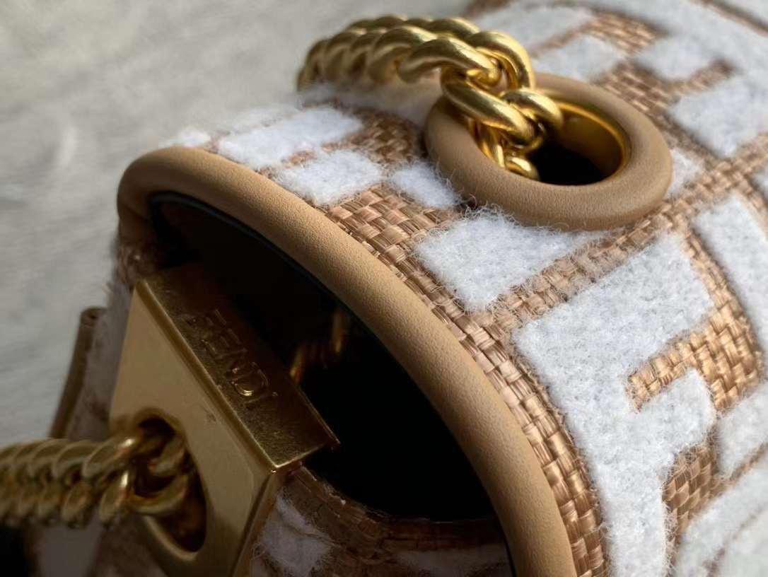 Fendi Medium Baguette Bag WB001413