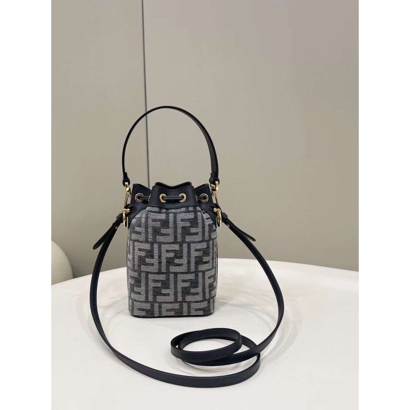 Fendi Mon Tresor Bag BG02059