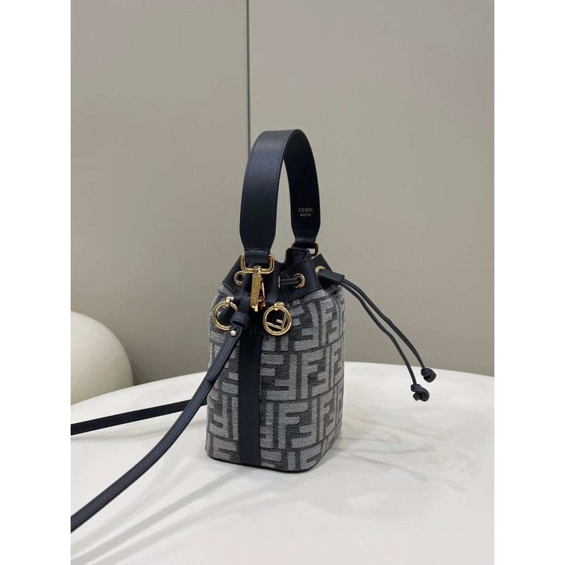 Fendi Mon Tresor Bag BG02059