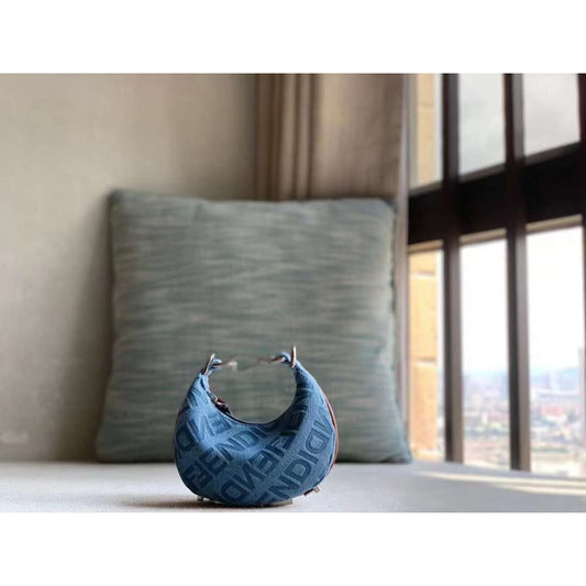 Fendi Nano Cresent Bag WB001408