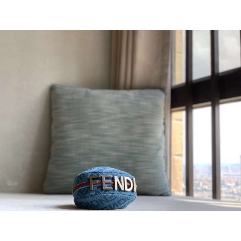 Fendi Nano Cresent Bag WB001408