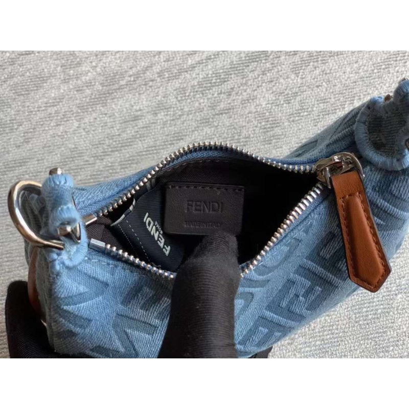 Fendi Nano Cresent Bag WB001408