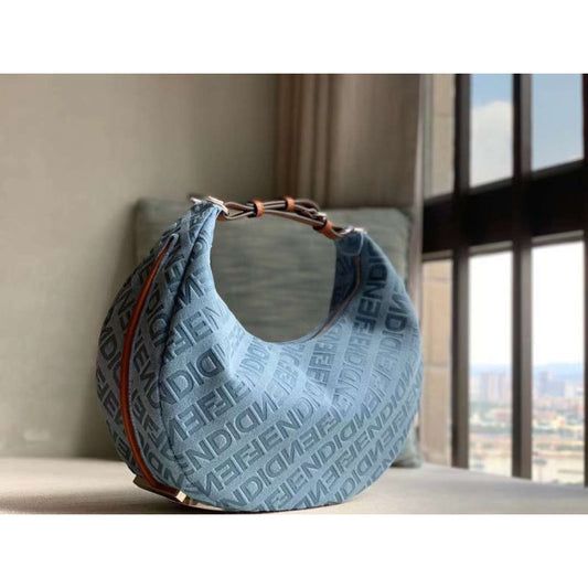 Fendi Nano Cresent Bag WB001410