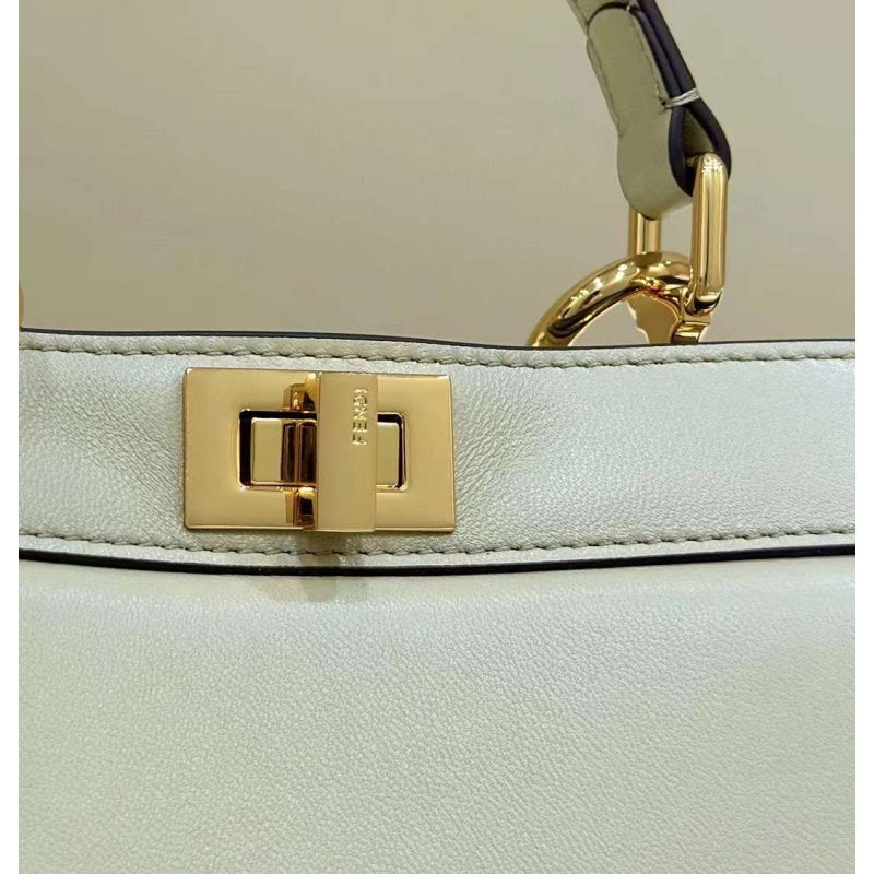 Fendi Peekaboo Hand Bag BG02008
