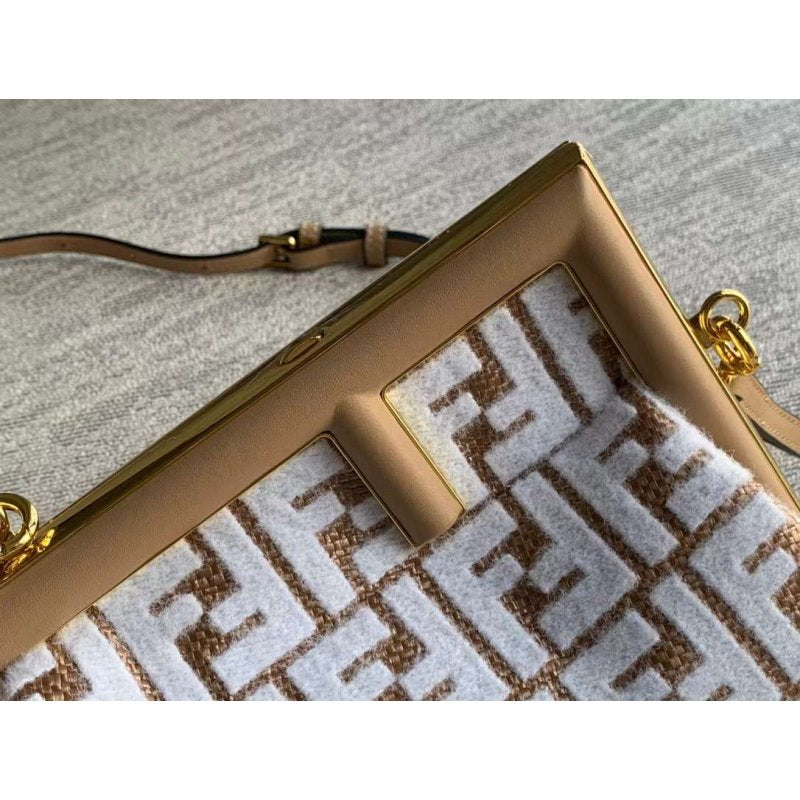 Fendi Small Hand Bag WB001411