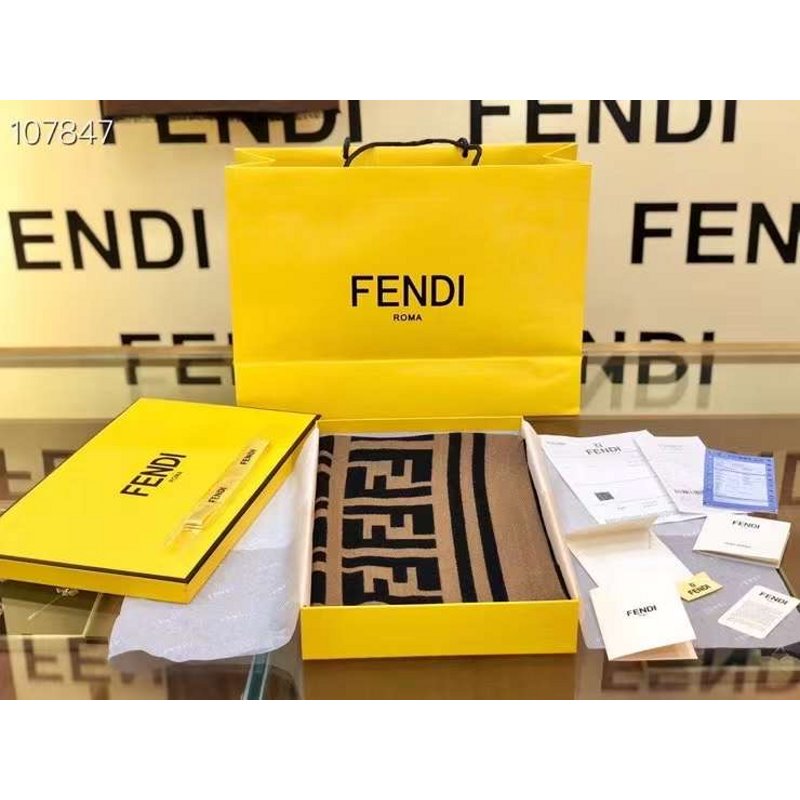Fendi Wool Cashmere Scarf SS001024