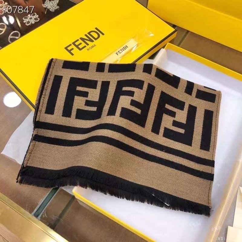 Fendi Wool Cashmere Scarf SS001024