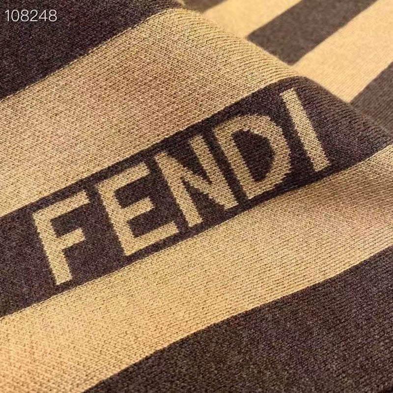 Fendi Wool Cashmere Scarf SS001025