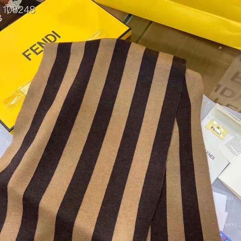 Fendi Wool Cashmere Scarf SS001025