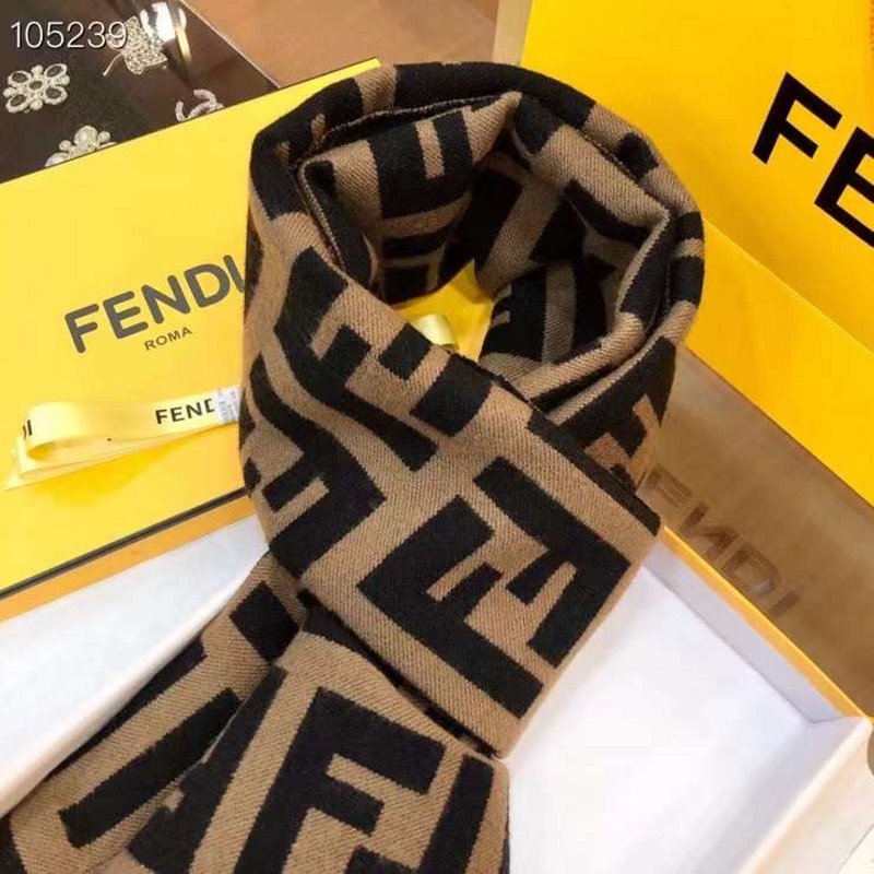 Fendi Wool Cashmere Scarf SS001027