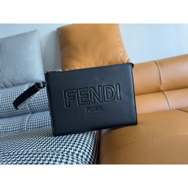 Fendi Zipper Shoulder Wallet WB001374