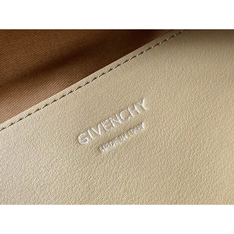 Givenchy Antigona Lock Bag BGV00174