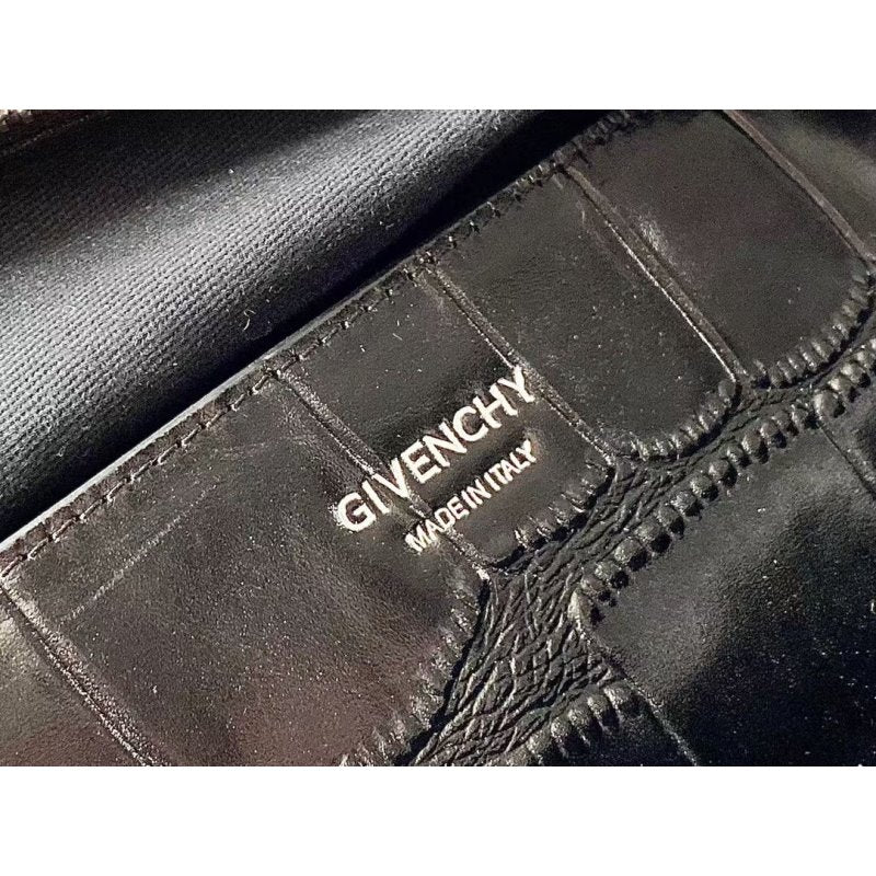 Givenchy Antigona Lock Bag BGV00175