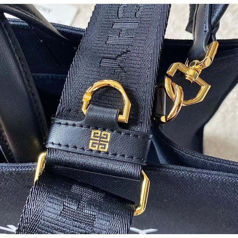 Givenchy Jifan Tote Bag BGV00162