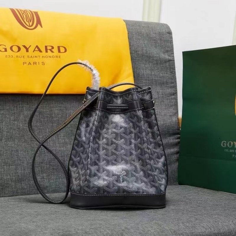 Goyard Gray Bucket Bag GYD00200