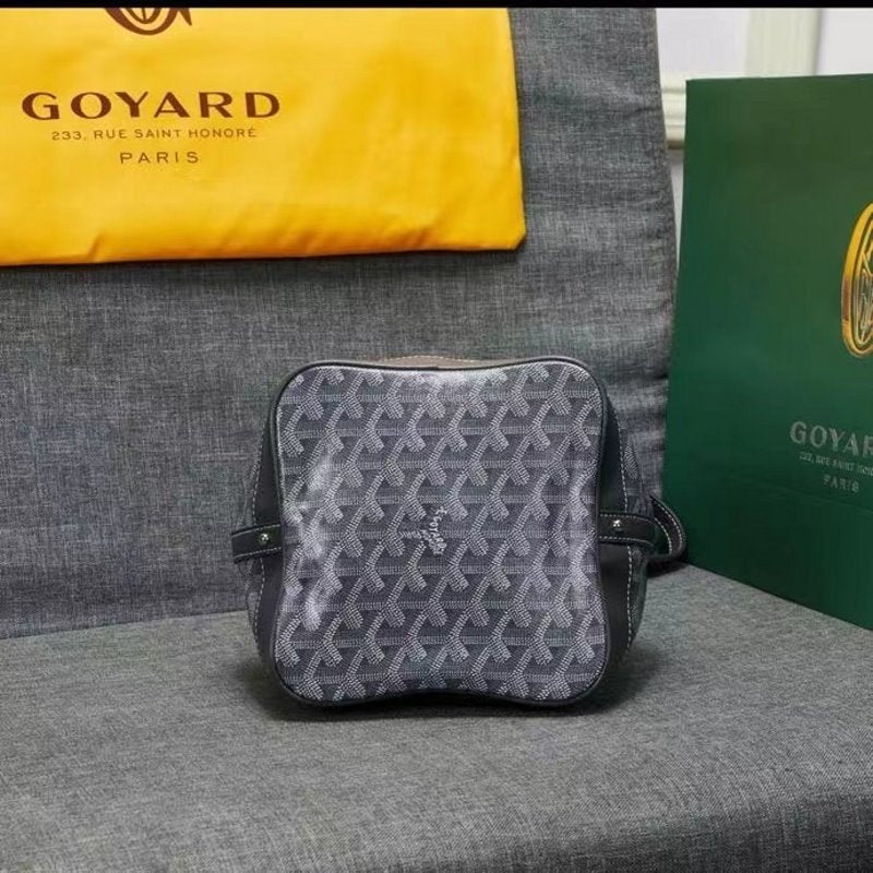 Goyard Gray Bucket Bag GYD00200