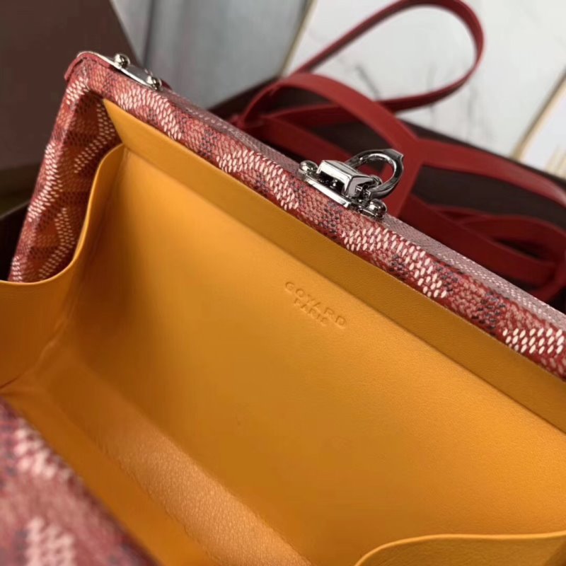 Goyard red Box Bag GYD00181