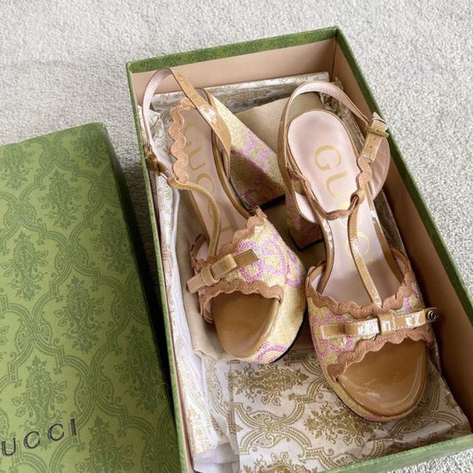 Gucci High Heeled Sandals SHS05101