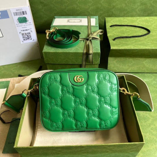 Gucci Shoulder Bag BGU00716