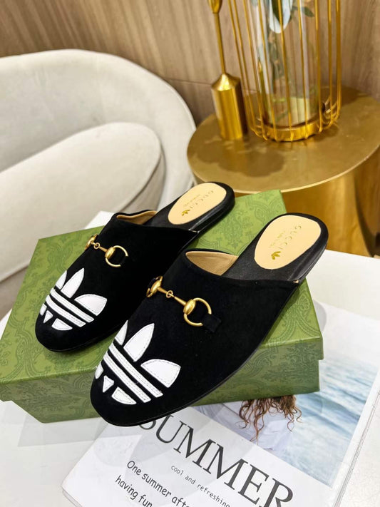 Gucci Slippers SHS04596